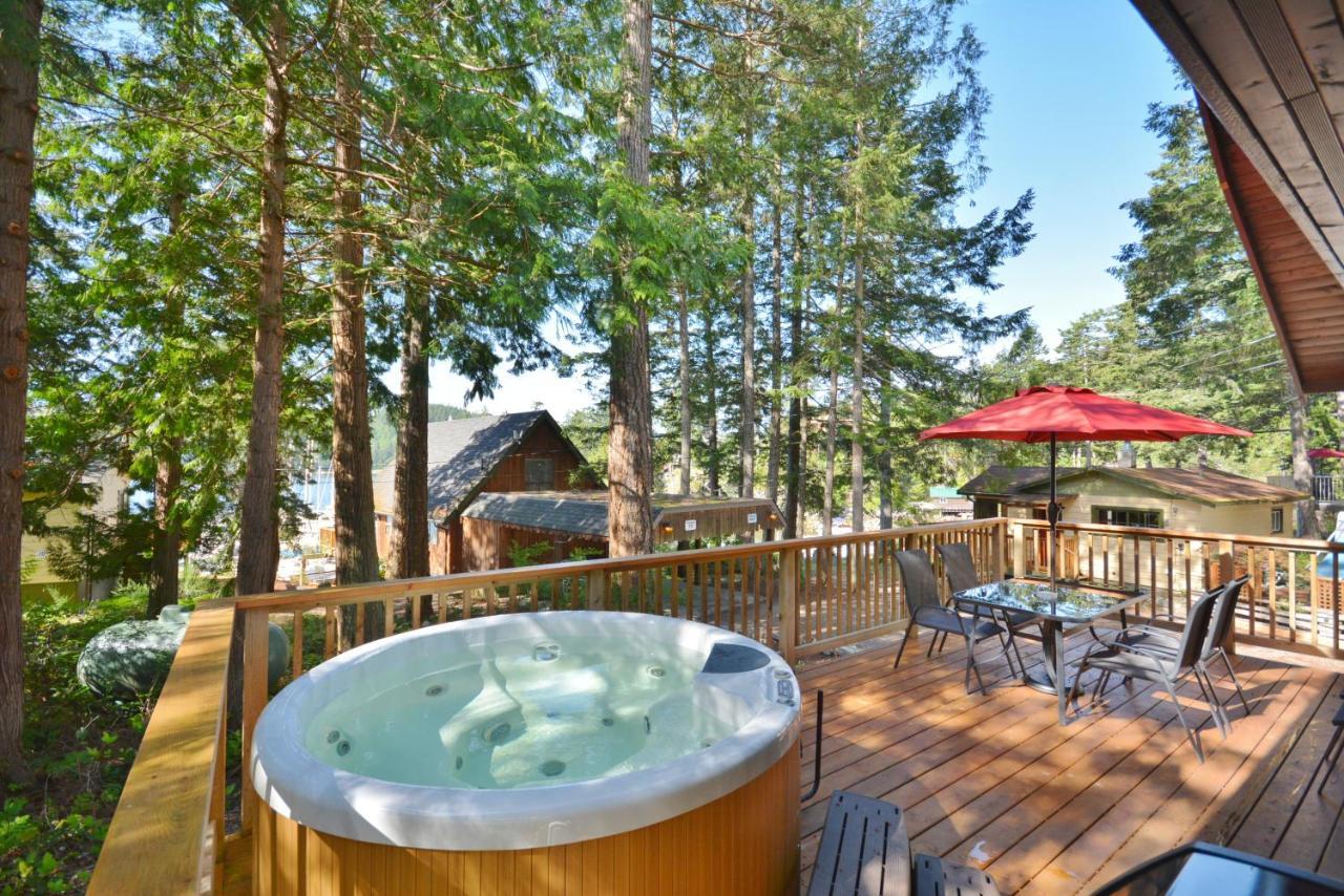 Pender Harbour Resort & Marina Garden Bay Luaran gambar