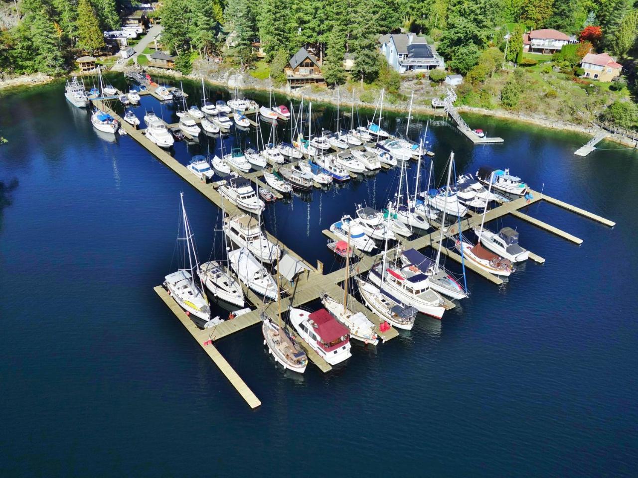 Pender Harbour Resort & Marina Garden Bay Luaran gambar
