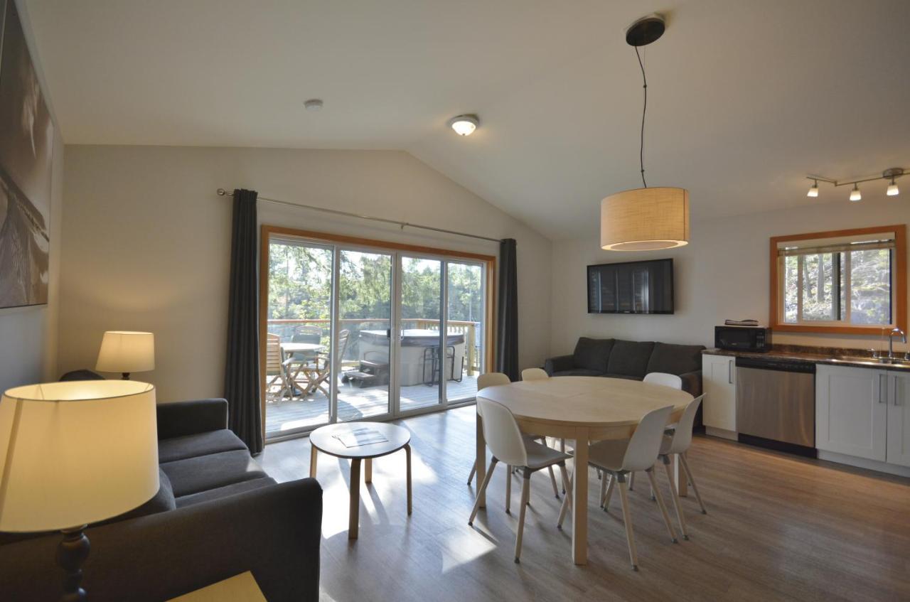 Pender Harbour Resort & Marina Garden Bay Luaran gambar