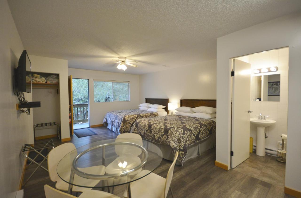 Pender Harbour Resort & Marina Garden Bay Luaran gambar